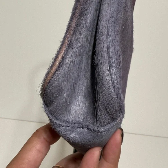 Brandon Blackwood Lavender Purple Pony Hair Shoulder Syl Bag - Picture 6 of 17